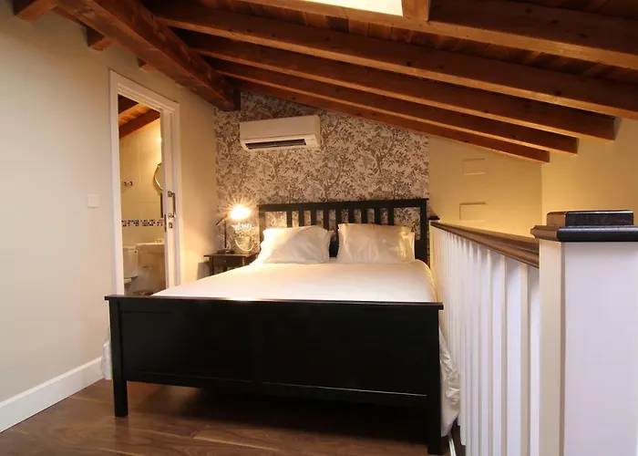 게스트하우스 La Fonda De