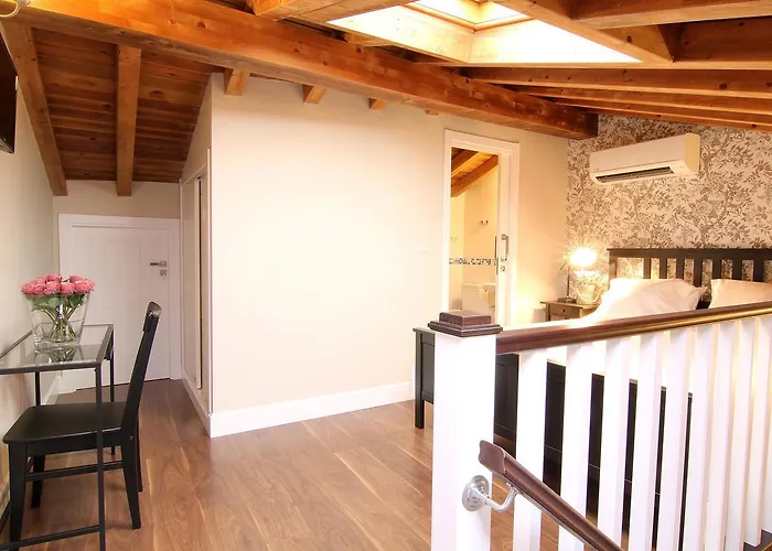 La Fonda De 칸델레다